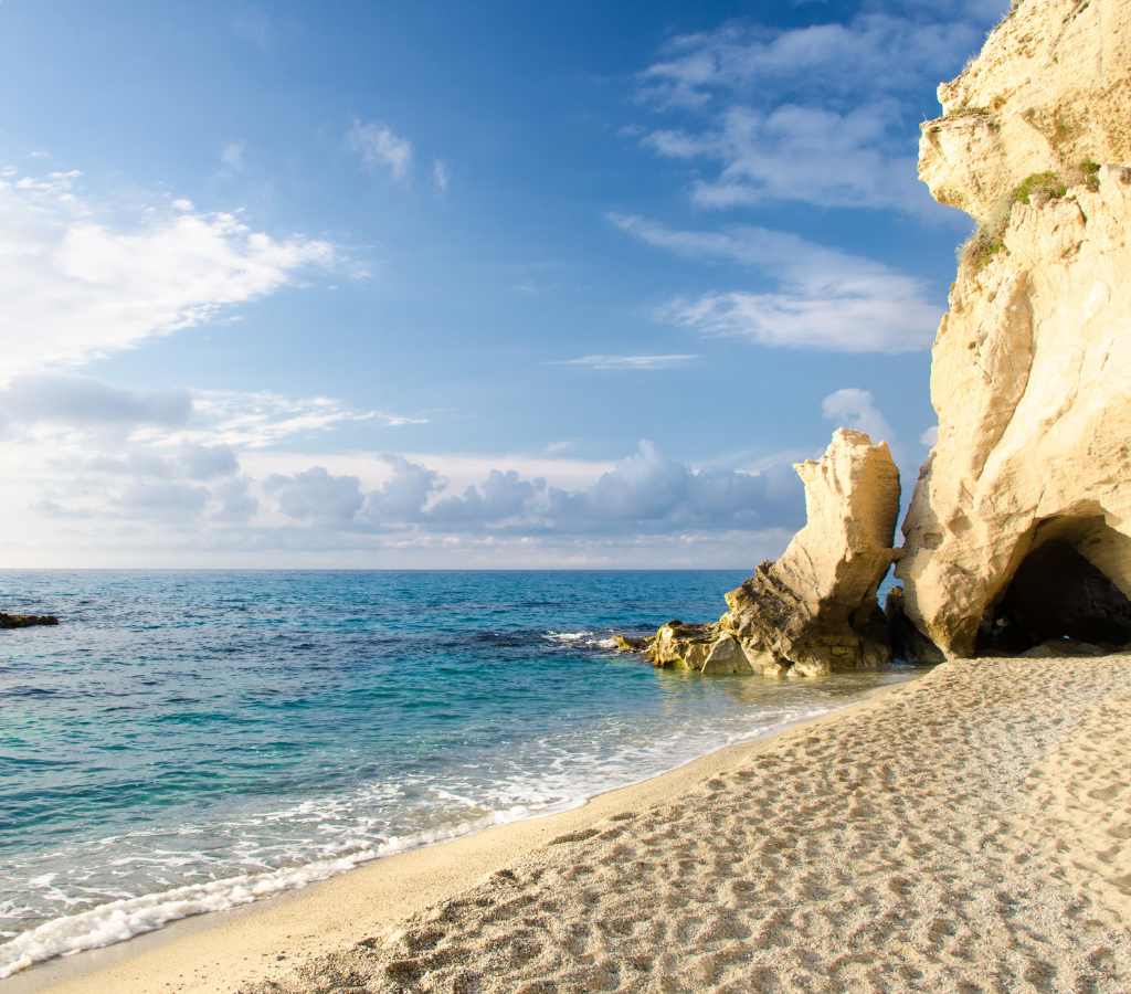 Tropea caves